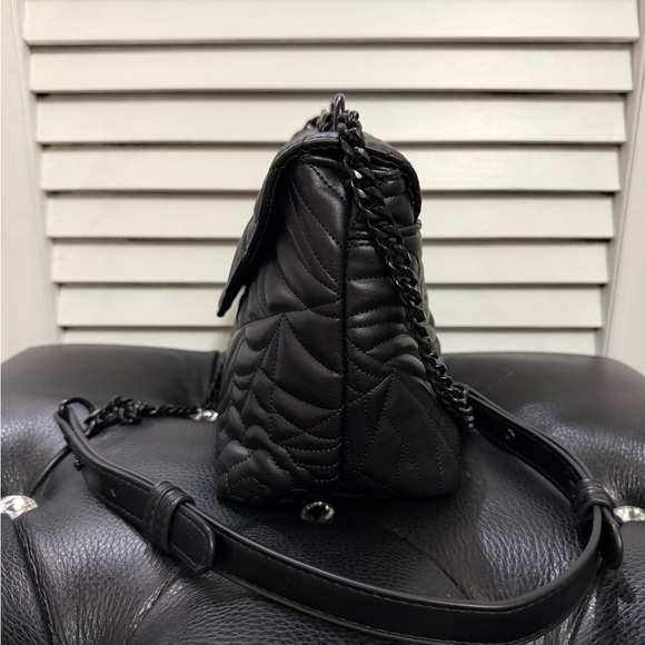 Blackcraft Cult Charlotte Quilted Black Shoulder/Crossbody Bag Webbed Design - Picture 4 of 7